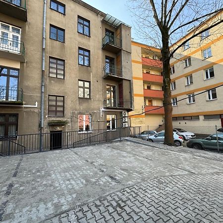 Revesen Premium Apartments Krakow Luaran gambar