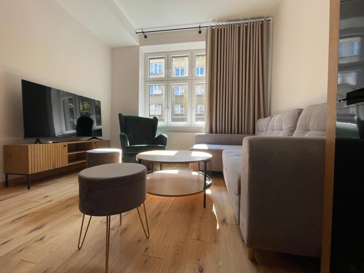 Revesen Premium Apartments Krakow Luaran gambar