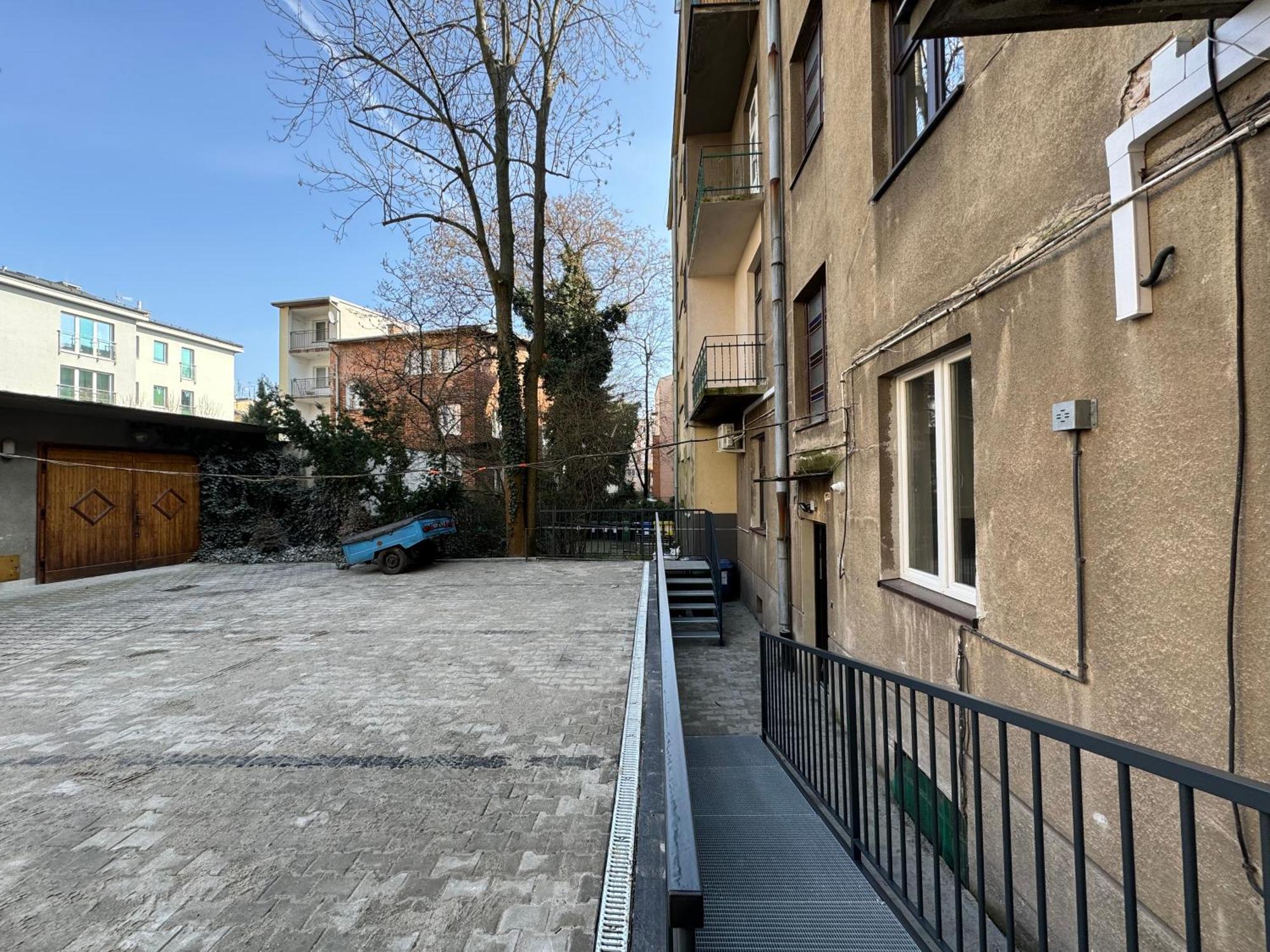 Revesen Premium Apartments Krakow Luaran gambar