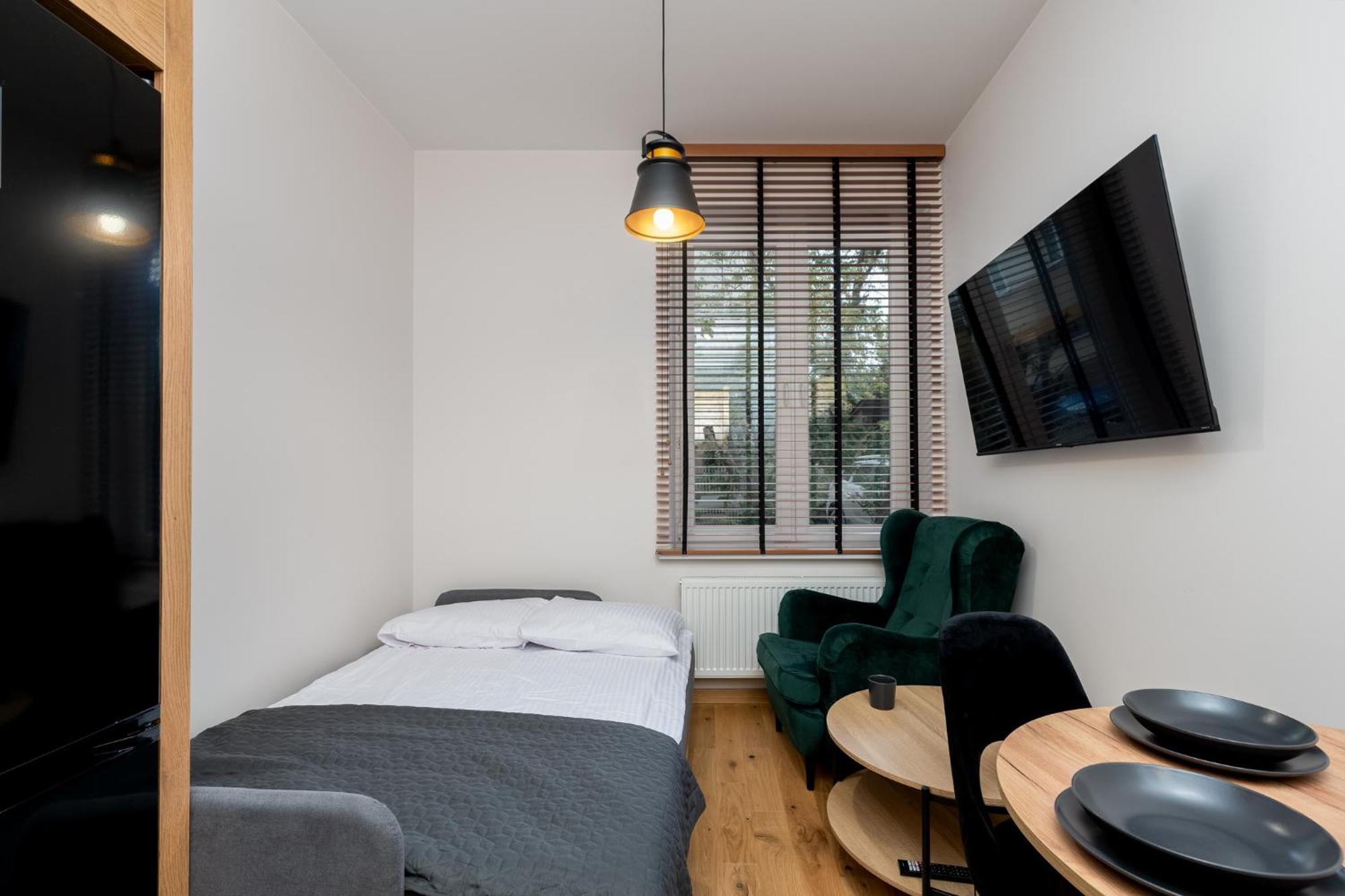 Revesen Premium Apartments Krakow Luaran gambar