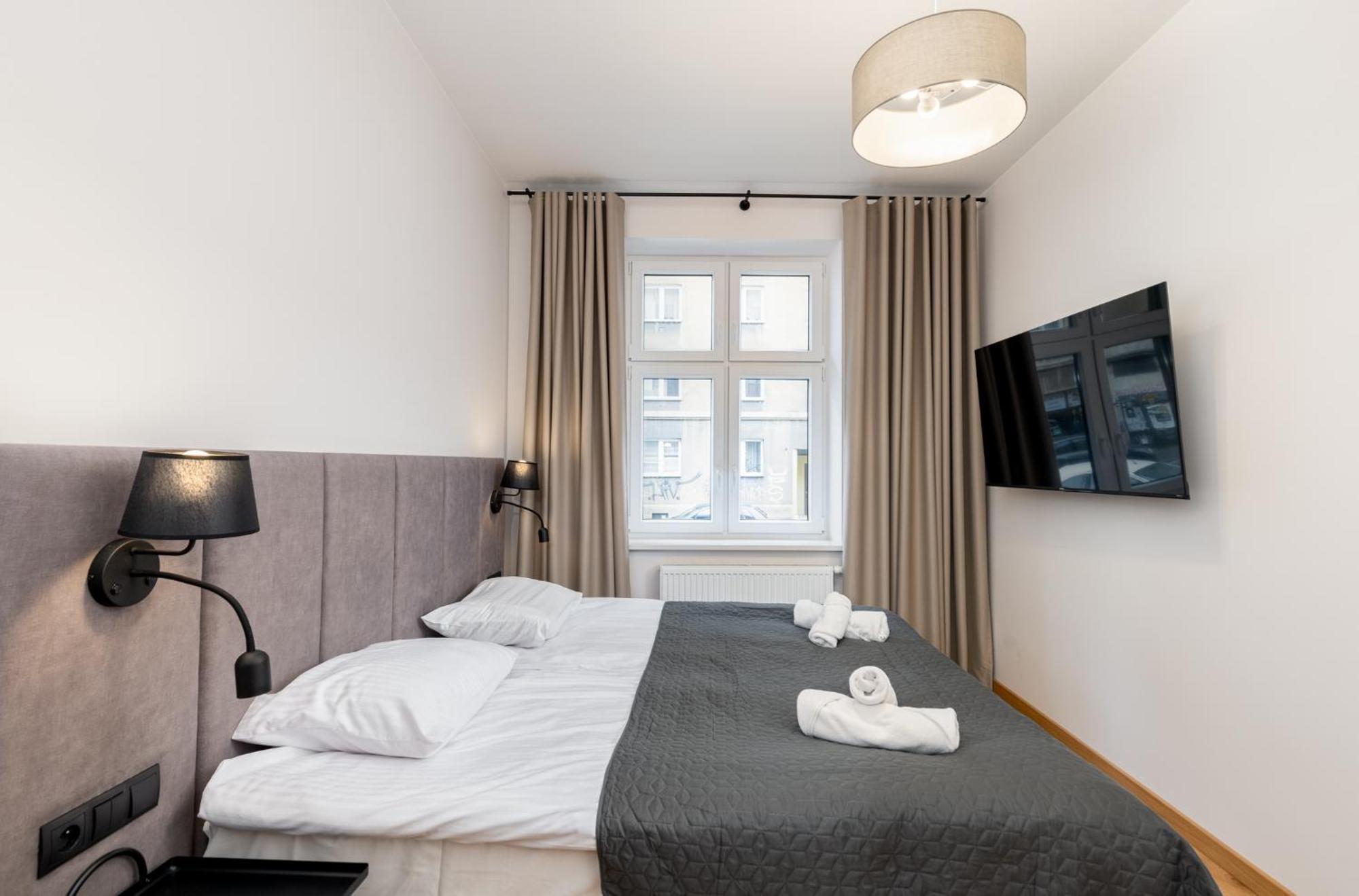 Revesen Premium Apartments Krakow Luaran gambar