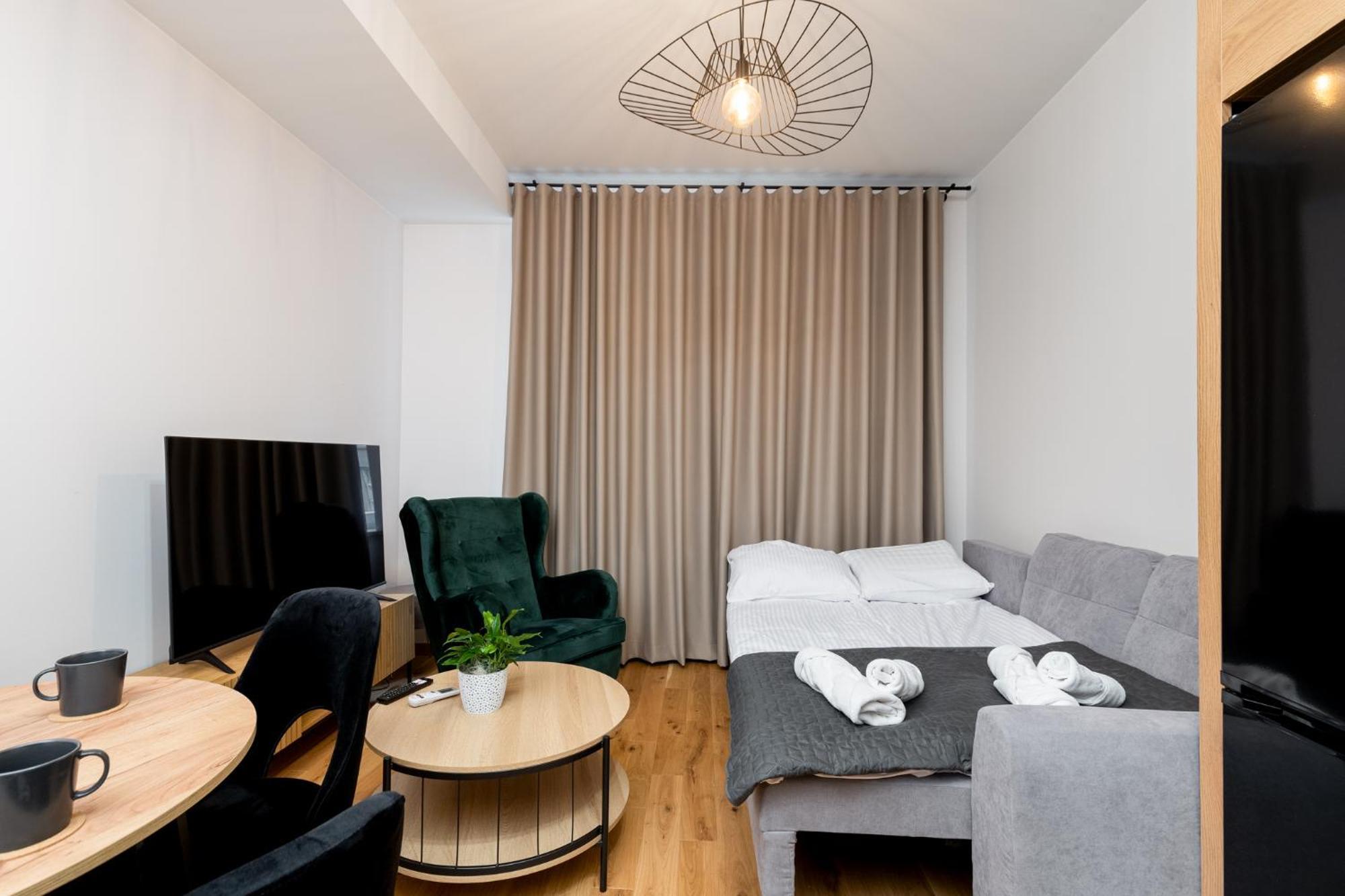 Revesen Premium Apartments Krakow Luaran gambar